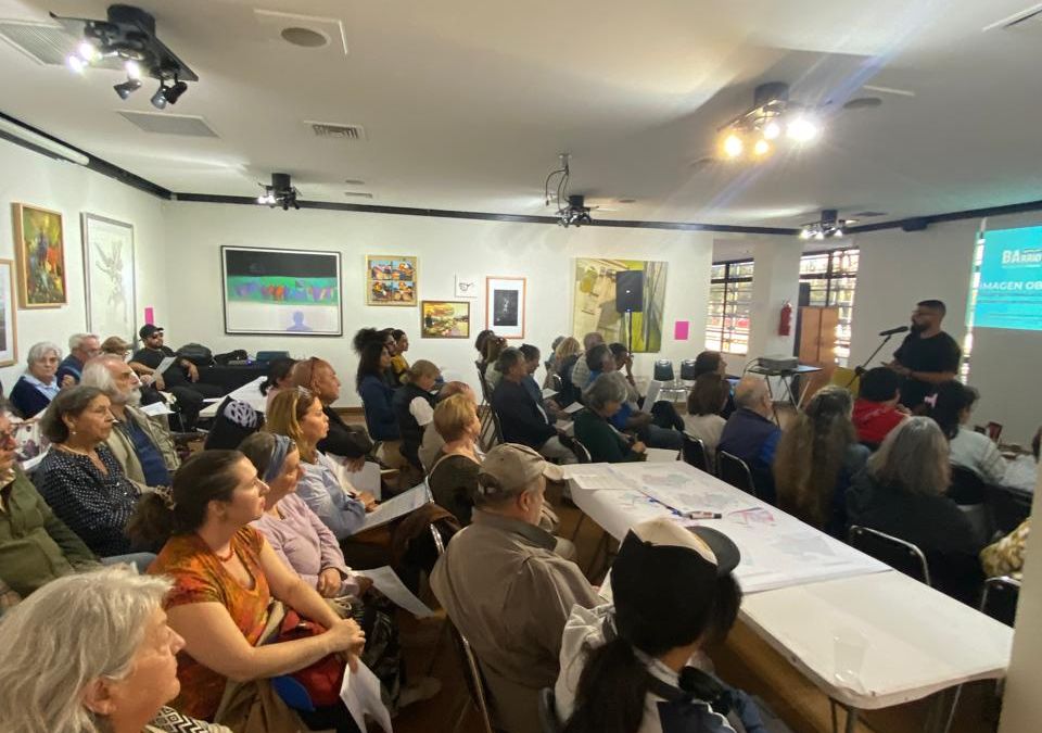 Masiva participación marcó taller comunal del sector Plan en el proceso del Plan Regulador