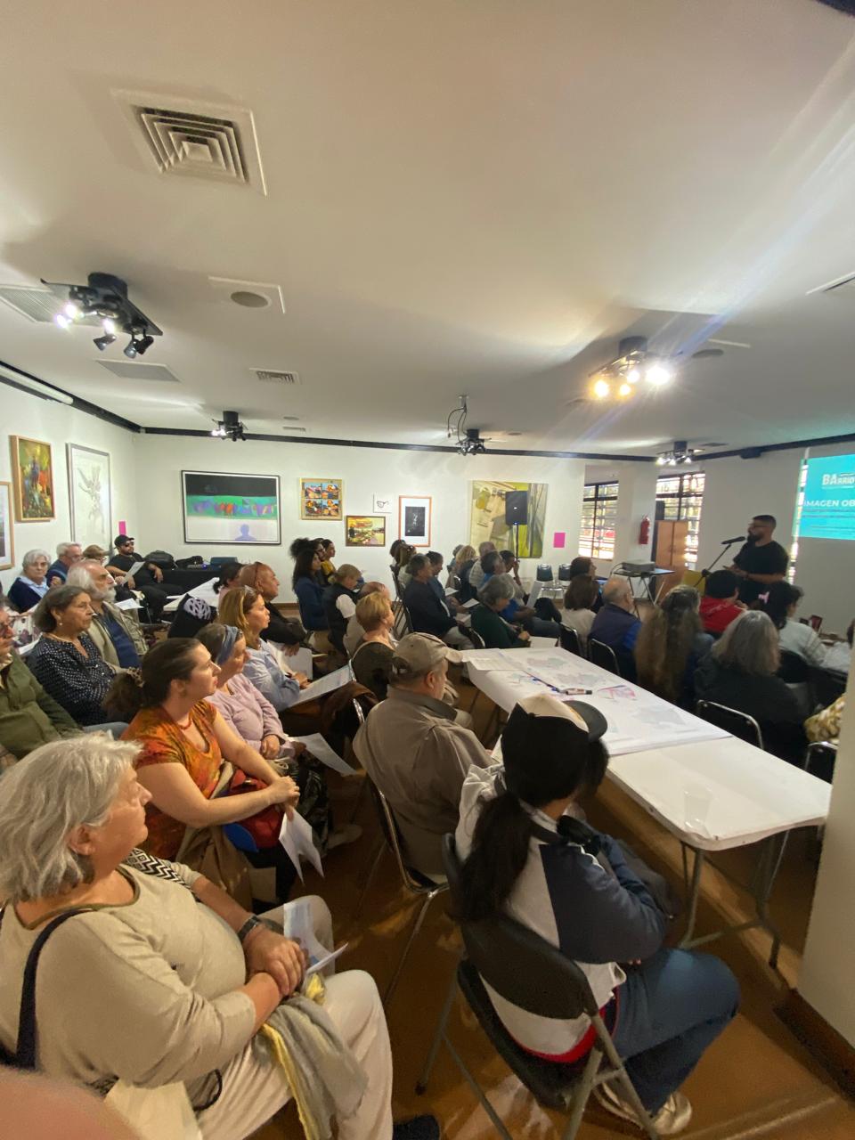Masiva participación marcó taller comunal del sector Plan en el proceso del Plan Regulador